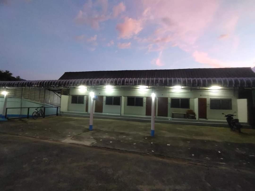 ปฎิภาณบ้านพัก Ban Mae La Noi Exterior photo